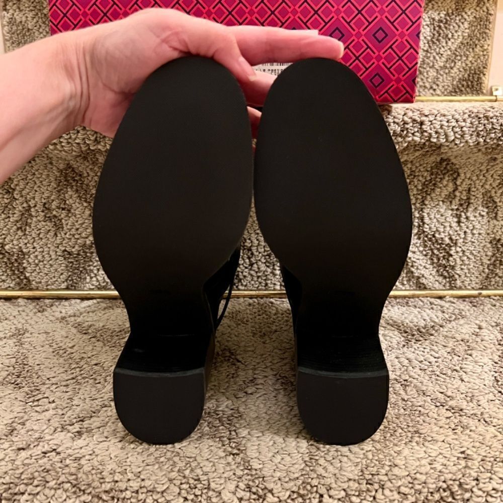 NEW Tory Burch Hastings 85mm Boots in Black Leather Size 6 Medium - Picture 9 of 10